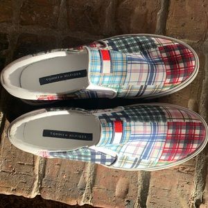 Size 7 womens Tommy Hilfiger slip ons